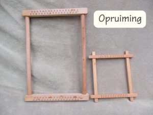 2 oude weefraampjes