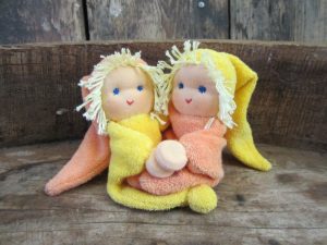 2 Noesjes kant en klaar, 16 cm KKN01
